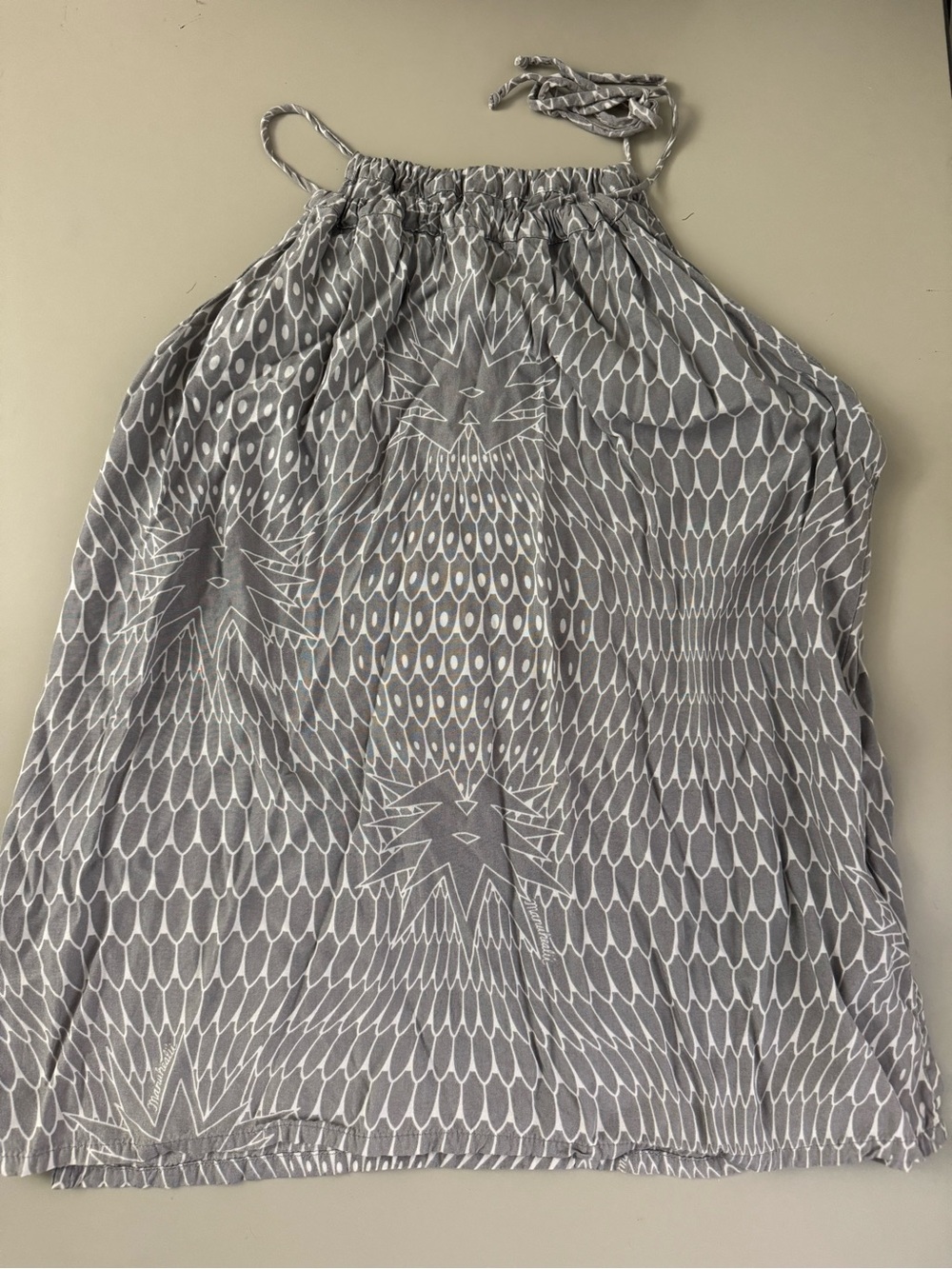 Manuhealii Gray Printed adjustable strap top